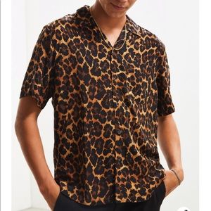 UO Leopard Rayon Short Sleeve Button-Down Shirt